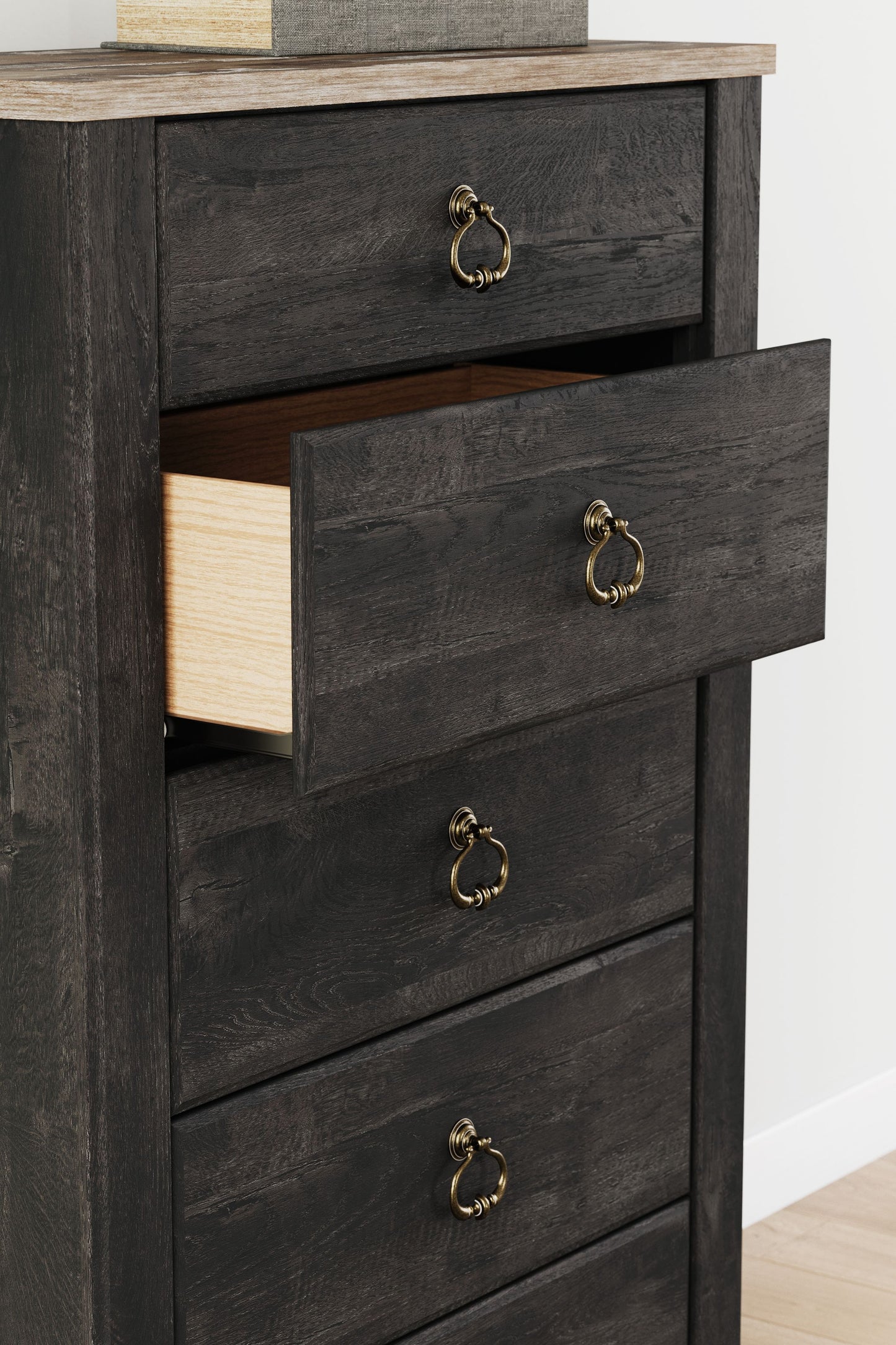 Nanforth - Two-tone - Five Drawer Chest