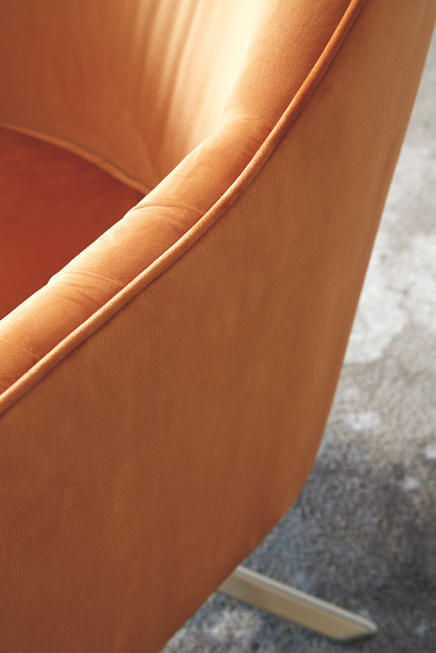 Hangar - Rust - Accent Chair