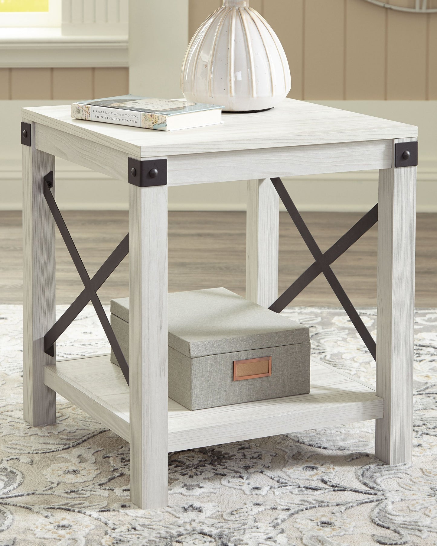 Bayflynn - Whitewash - Square End Table