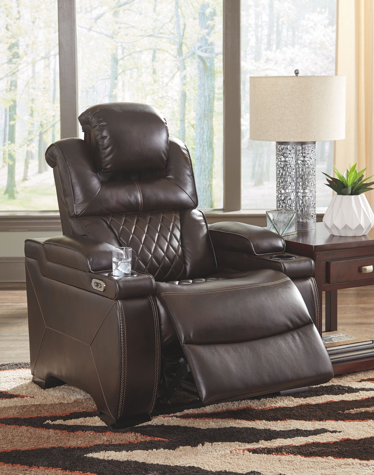 Warnerton - Brown Dark - Pwr Recliner/Adj Headrest