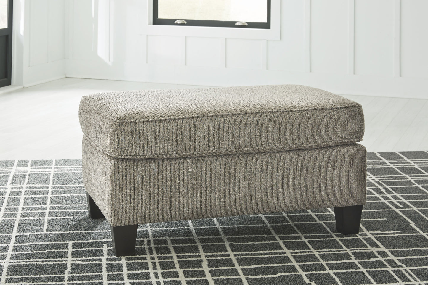 Barnesley - Platinum - Ottoman