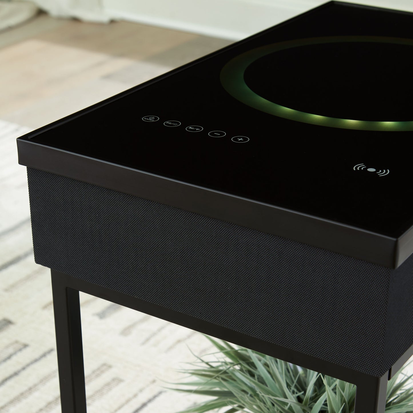 Gemmet - Black - Accent Table